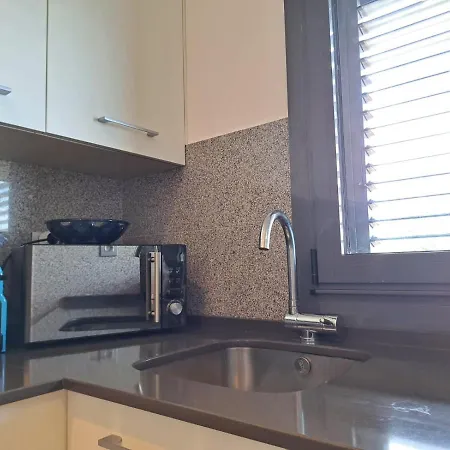 Baiona, Playa Santa Marta, Piscina Apartment *